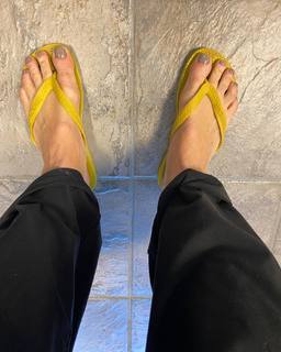 Roberta Beta feet photo 6