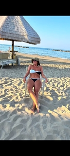 Roberta Beta feet photo 9