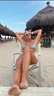 Roberta Beta feet photo 20