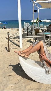 Roberta Beta feet photo 17
