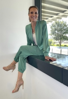 Roberta Bieling feet photo 3