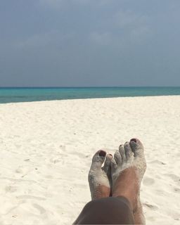 Roberta Capua feet photo 3