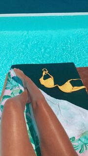 Roberta Carluccio feet photo 3