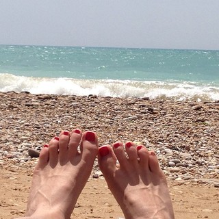 Roberta Morise feet photo 1