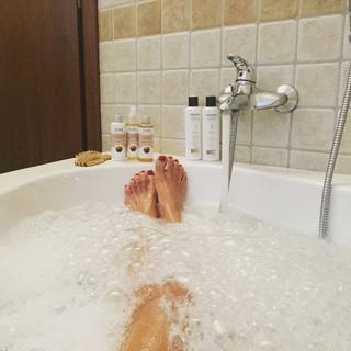 Roberta Morise feet photo 9
