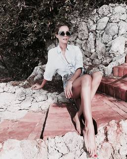 Roberta Ruiu feet photo 10