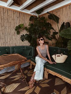 Roberta Ruiu feet photo 1
