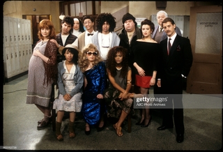 Robin Givens feet photo thumbnail