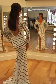 Robin Meade feet photo thumbnail