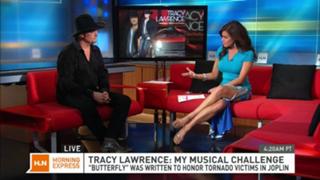 Robin Meade feet photo thumbnail