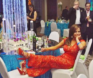 Robin Meade feet photo thumbnail