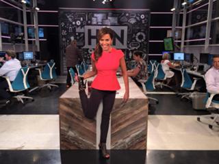 Robin Meade feet photo thumbnail