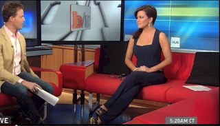 Robin Meade feet photo thumbnail
