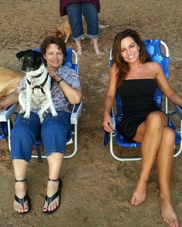 Robin Meade feet photo thumbnail