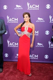 Robin Meade feet photo thumbnail
