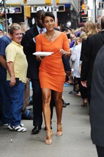 Robin Roberts feet photo 5