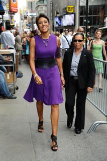 Robin Roberts feet photo 4