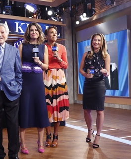 Robin Roberts feet photo 19