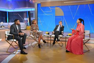 Robin Roberts feet photo 12