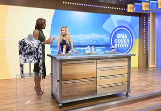 Robin Roberts feet photo 13