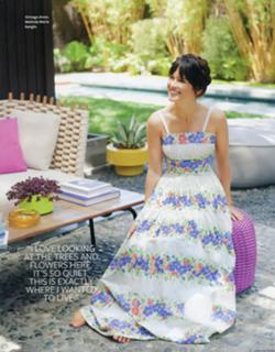 Robin Tunney feet photo thumbnail