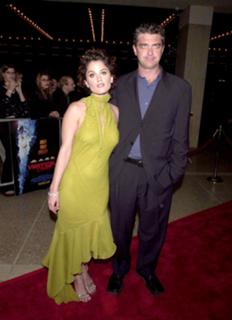 Robin Tunney feet photo thumbnail