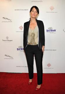 Robin Tunney feet photo thumbnail