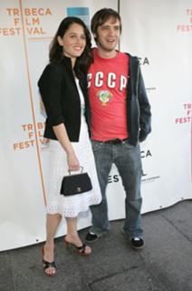 Robin Tunney feet photo thumbnail