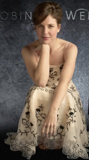 Robin Weigert feet photo 13