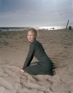 Robin Wright feet photo thumbnail
