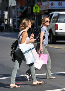 Robin Wright feet photo thumbnail