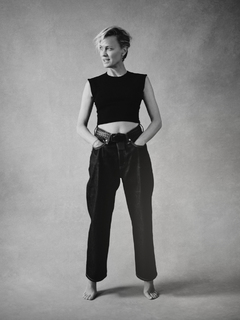 Robin Wright feet photo thumbnail