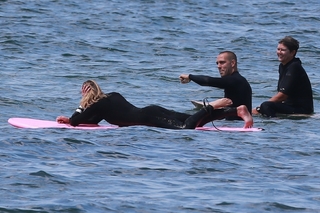 Robin Wright feet photo thumbnail