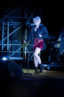 Robyn Carlsson feet photo 3