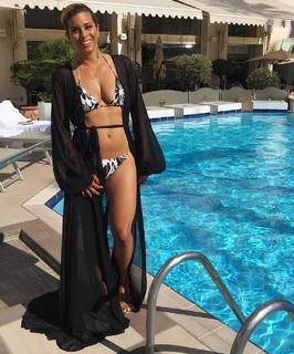 Robyn Dixon feet photo 7