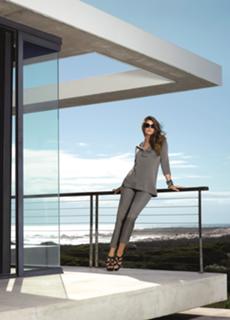 Robyn Lawley feet photo 13