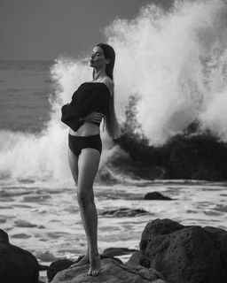 Robyn Lawley feet photo 15