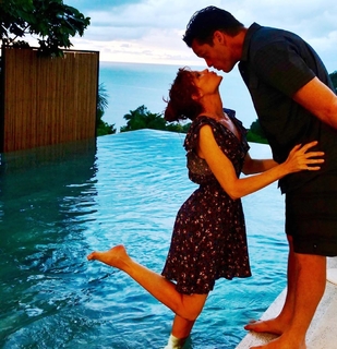 Robyn Lively feet photo 10