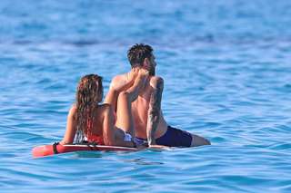 Roccuzzo Antonela feet photo thumbnail