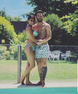 Roccuzzo Antonela feet photo thumbnail