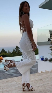 Roccuzzo Antonela feet photo thumbnail