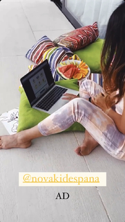Roccuzzo Antonela feet photo thumbnail