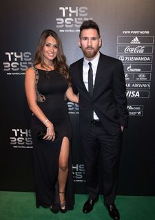Roccuzzo Antonela feet photo thumbnail