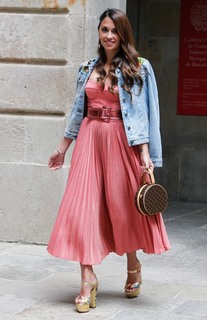 Roccuzzo Antonela feet photo thumbnail