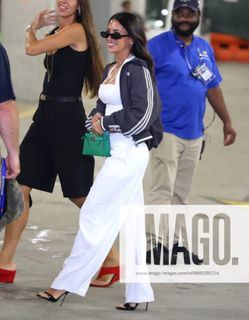 Roccuzzo Antonela feet photo 11