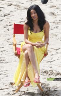 Rochelle Aytes feet photo thumbnail
