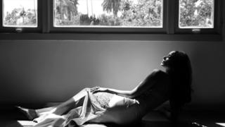 Rochelle Aytes feet photo thumbnail