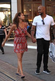 Rochelle Aytes feet photo thumbnail