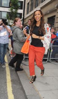 Rochelle Humes feet photo thumbnail