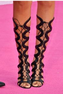 Rochelle Humes feet photo thumbnail